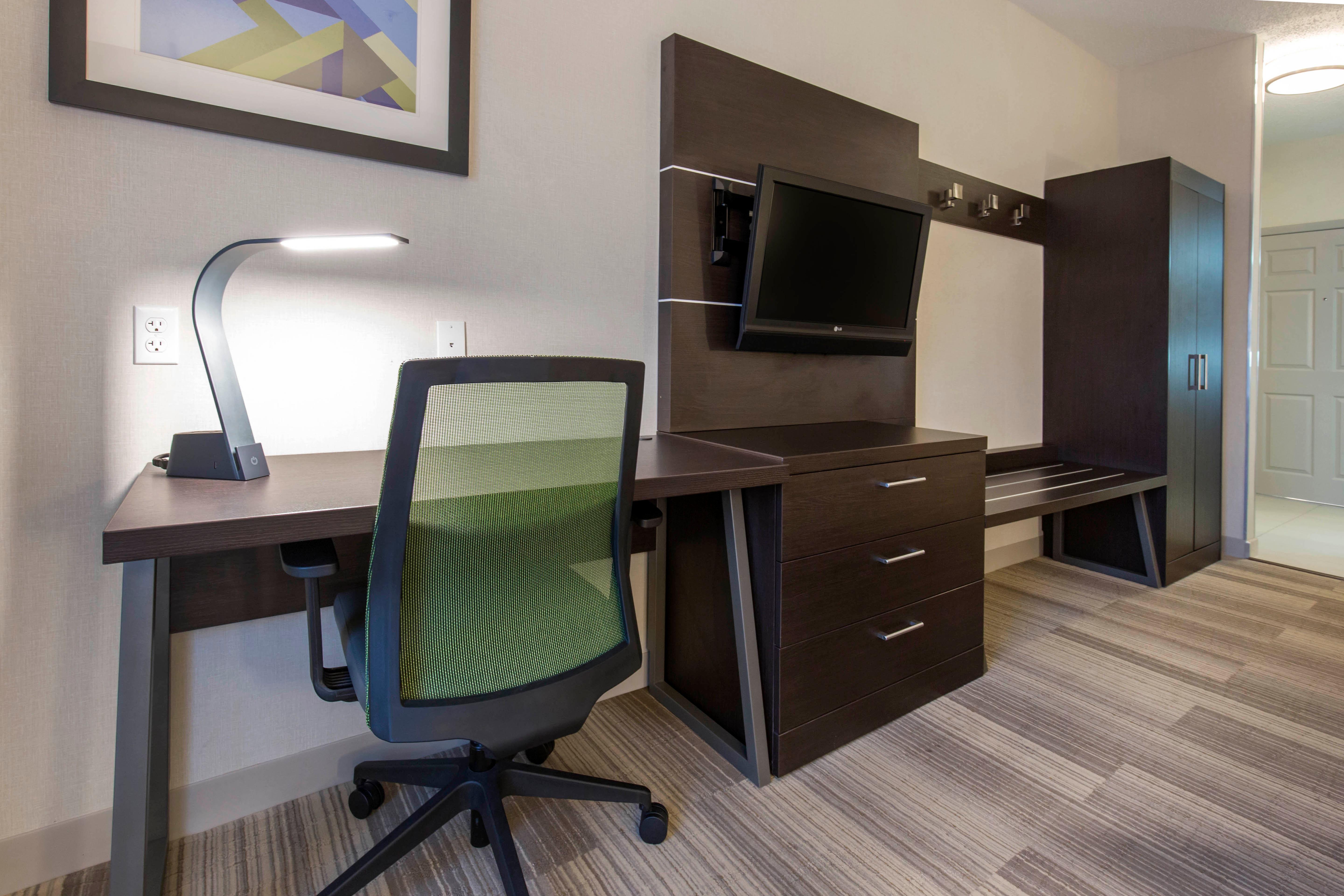 Holiday Inn Express And Suites Chicago West - St Charles By Ihg Saint Charles Exterior foto